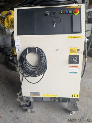 Industrial robot FANUC R-2000iB / 210F