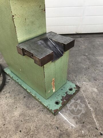 Single-column hydraulic press, straightening press, hydraulic punching frame; press frame with hydra ECKOLD RSD 1500 - 125