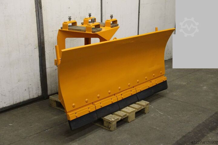 Snowplow with fork attachment Schmidt FOH