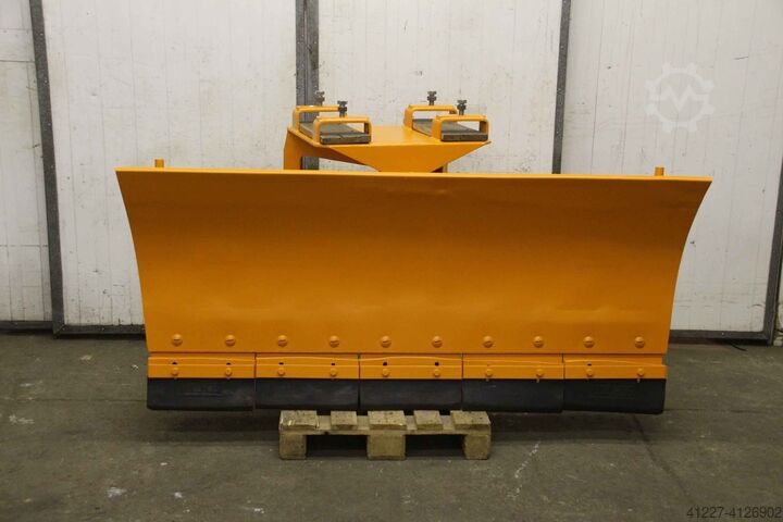 Snowplow with fork attachment Schmidt FOH