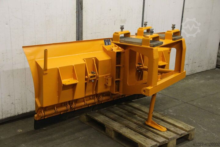 Snowplow with fork attachment Schmidt FOH