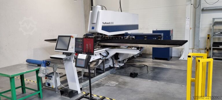 Punching machine TRUMPF 3000-1300 (S11) średni format 1250/2500