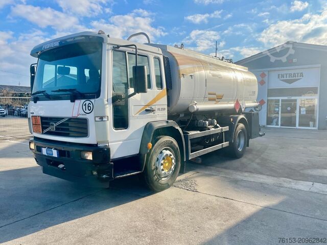 Tanker truck VOLVO FL6-250