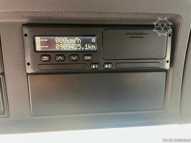 Tanker truck VOLVO FL6-250