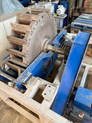 Granulating mill (tyre shredder) RW Recycling World Reifenwolf