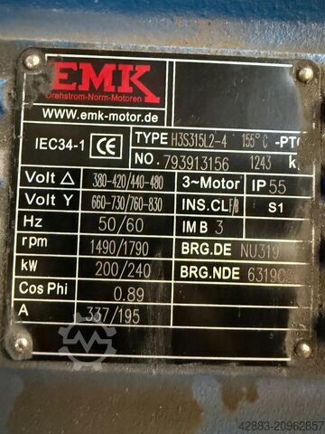 Granulating mill (tyre shredder) RW Recycling World Reifenwolf