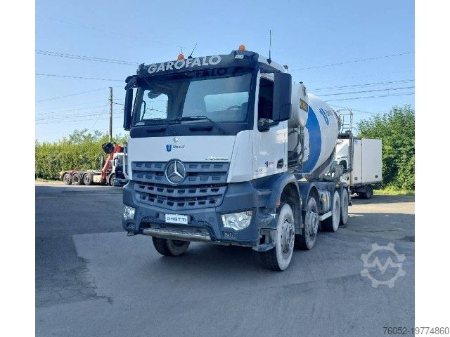 Concrete mixer truck Mercedes-Benz Mercedes Arocs