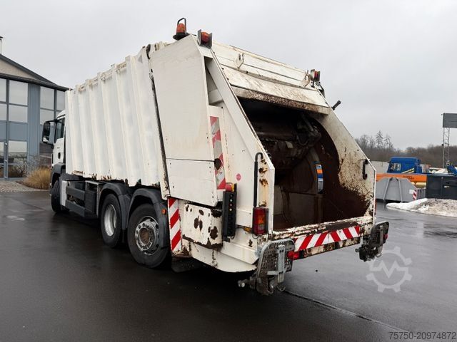 Garbage truck MAN 26.320 6x2 Presswagen Faun 524