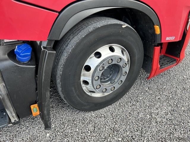 Standard tractor unit Iveco S-Way 460 Standklima Intarder Riwo Kompressor