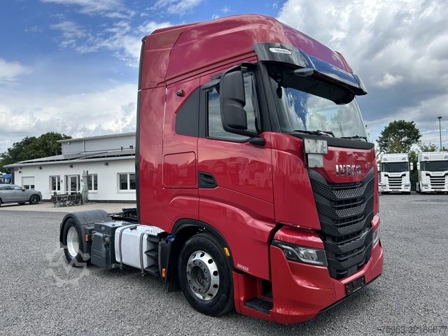 Standard tractor unit Iveco S-Way 480 Intarder Standklima LED Drum Kompressor