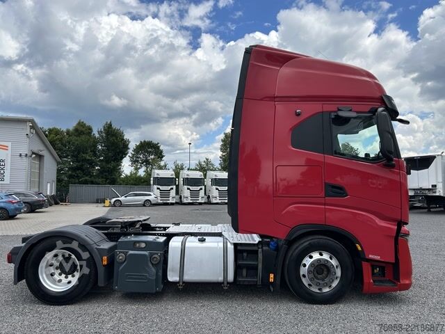Standard tractor unit Iveco S-Way 480 Intarder Standklima LED Drum Kompressor