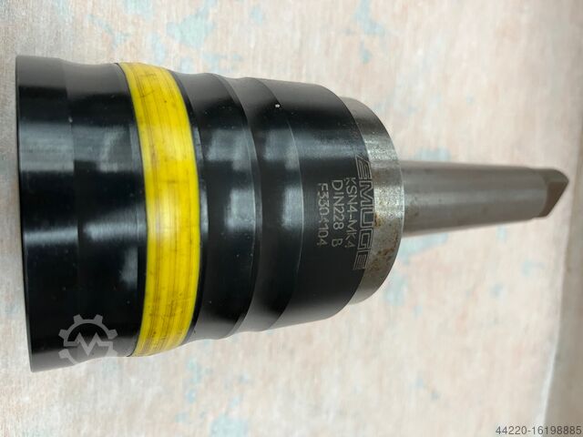 Tapping chuck/ tool holder  