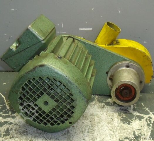 Electric motor 0.37 kW 2750 rpm VEB KMER71K2