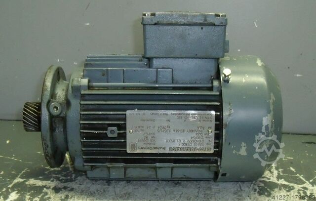 Electric motor 0.55 kW 1380 Rpm SEW-EURODRIVE SAF52 DT80K-4