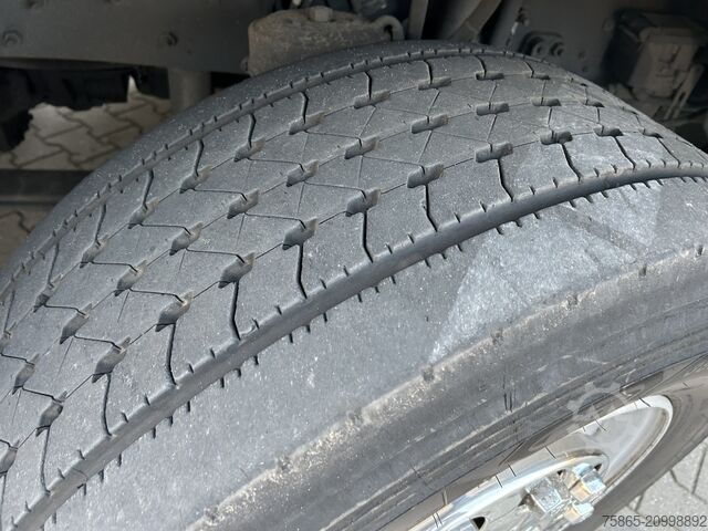 Standard-SZM Volvo FH 460 Globetrotter XL / 6x2 / 2 Tanks / Tacho ...