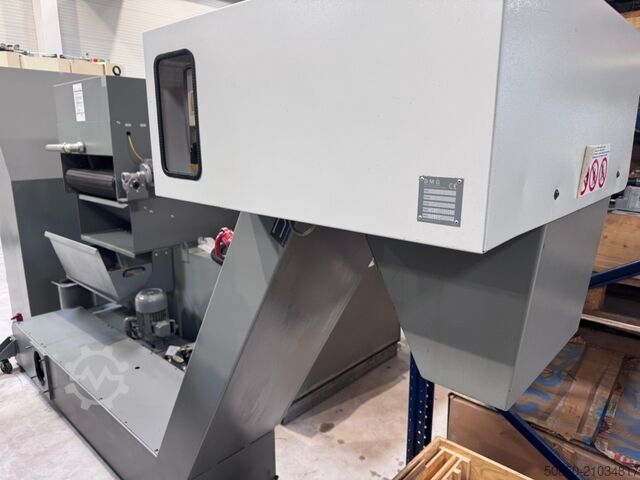 Bearbeitungszentrum - Universal DMG DMC60 T