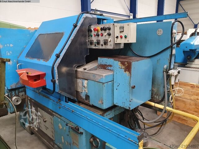 Internal Grinding Machine VOUMARD 6A - 600