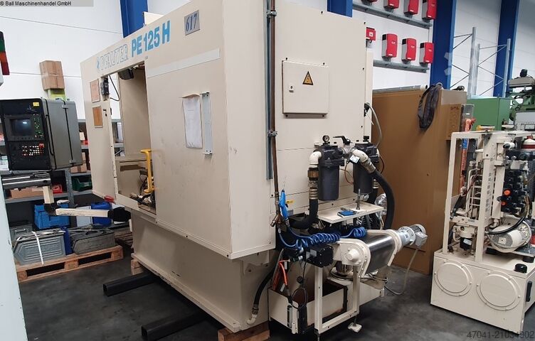 Zahnrad-Abwälzfräsmaschine - horizontal PFAUTER PE 125 H