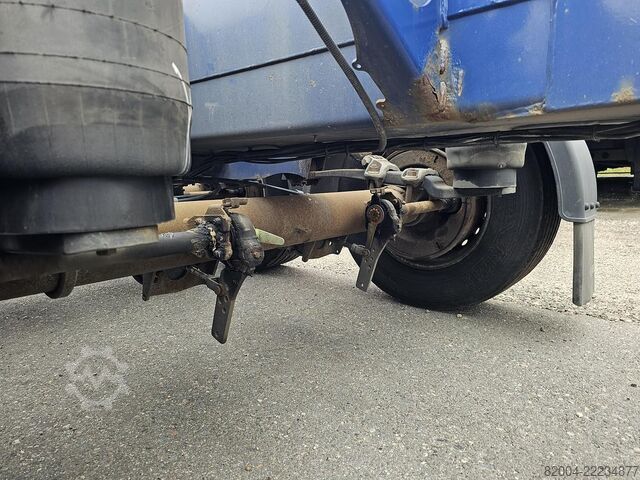 Container transport D-TEC VCC-01 / 45 FOOT CONTAINER CHASSIS / VALKX AXLES.