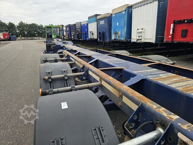 Container transport D-TEC VCC-01 / 45 FOOT CONTAINER CHASSIS / VALKX AXLES.