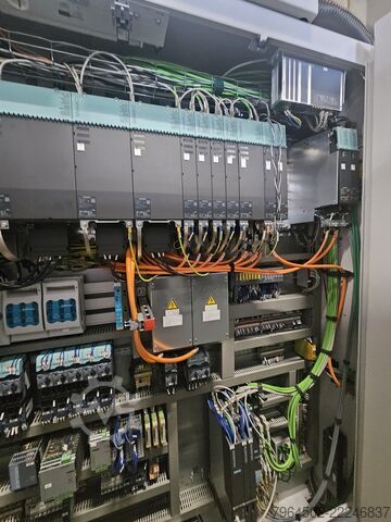 Horizontal-Bearbeitungszentrum SW BA W02-22i