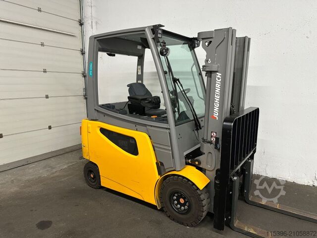 Elektro 4 Rad-Stapler Jungheinrich EFG 425ks - TRIPLEX 4,4 m