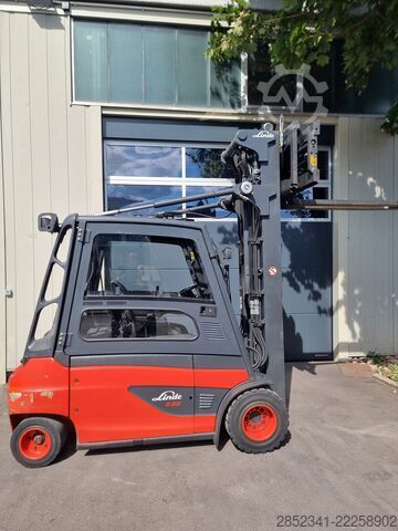 Gabelstapler LINDE Batterie aus 2021 E35L-01