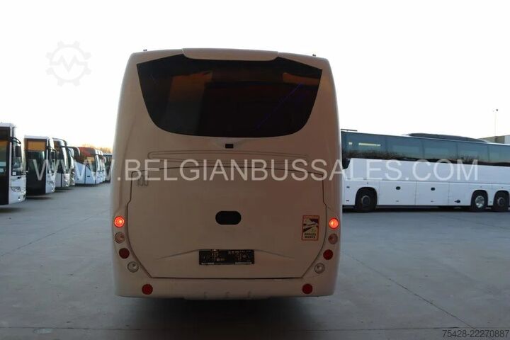 Kleinbus Iveco Erener / Wing / Daily / 9.0m / Airco / USB