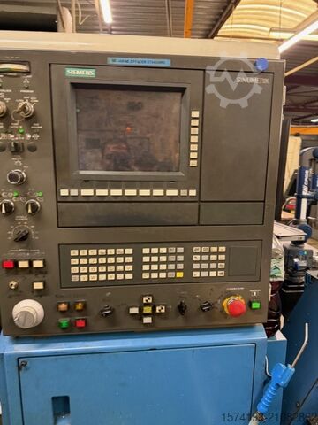 CNC-Drehmaschine Hyundai HIT 18S