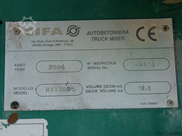 Concrete mixer truck Astra HD8 8444