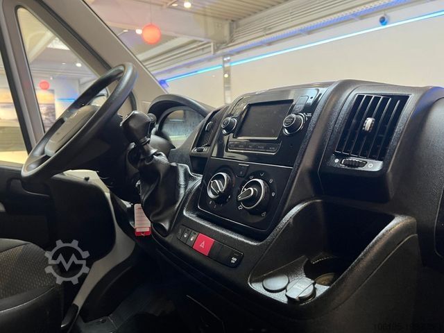 Kastenwagen hoch PEUGEOT Boxer 2,0 Blue-HDI Maxi L3-H2*Garantie*