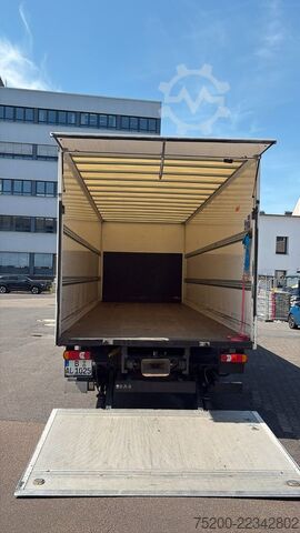 Box truck VOLVO FL250 Koffer / LBW 12to/Kam/TEMP/Klima