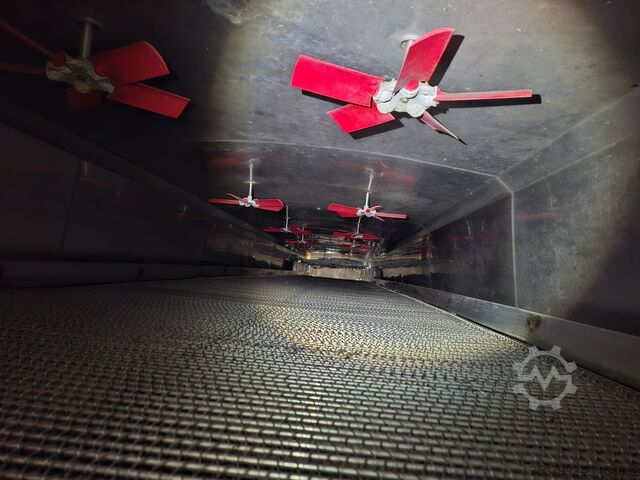 Tunnel freezer