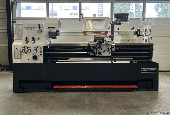 Spitzendrehmaschine ToRen C 6246E x 1500V