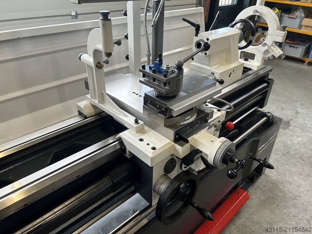 Spitzendrehmaschine ToRen C 6246E x 1500V