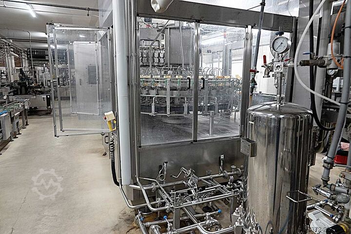 Cleaning and Filling Plant Krones Variojet 562/Bloc