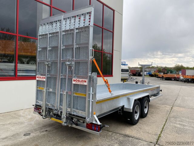 Tieflader Anhänger Möslein TT 11-E6x2 hydr. Rampen  Tieflader für Fräsen breiten hydraulischen Rampen, Neu