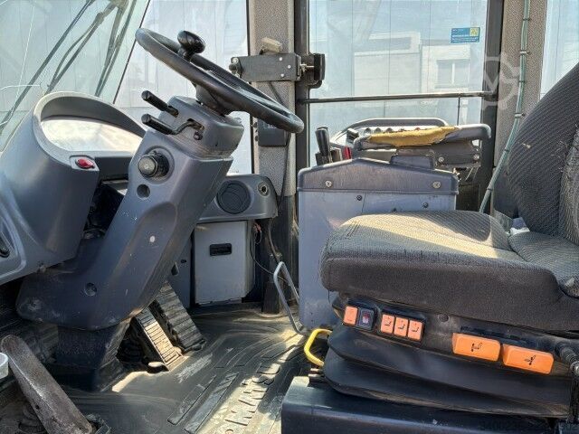 Lader Komatsu WA380-6