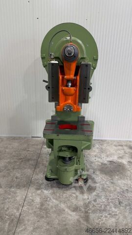 Eccentric press Rijva 504 ( 3920 )