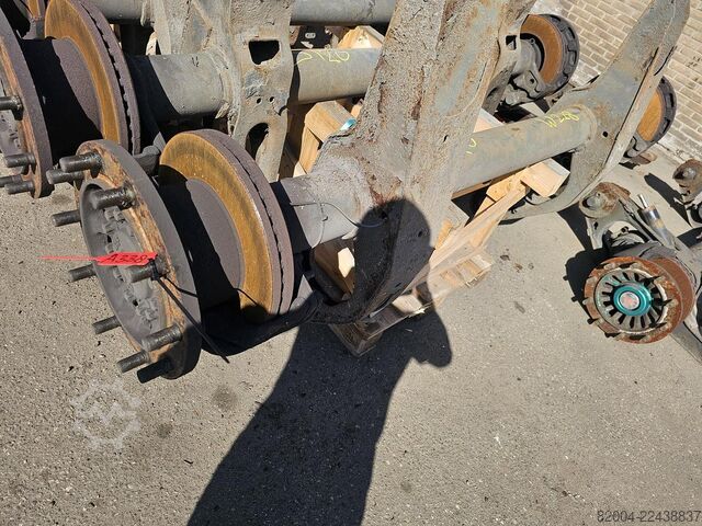 Axle SAF SKRB9019W/ TRAILER AXLE 9 TON / DISC.