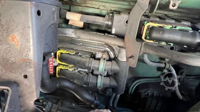 Chassis cab Volvo FH 16 660 (BIG HUB / GRAND PONT / EJE GRANDE / ...