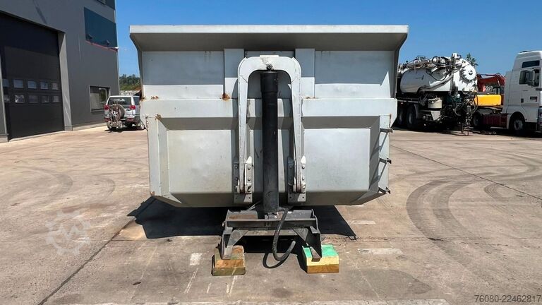 Tipper Overig TIPPER / BENNE / KIPPER (STEEL TIPPER / ACIER /...