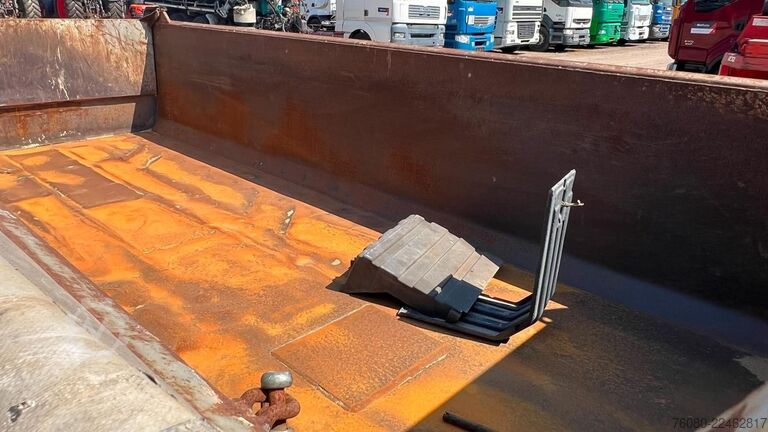 Tipper Overig TIPPER / BENNE / KIPPER (STEEL TIPPER / ACIER /...
