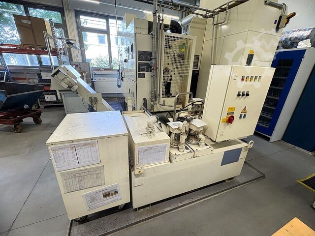 Vertical machining center MATSUURA MAM 72-25 V