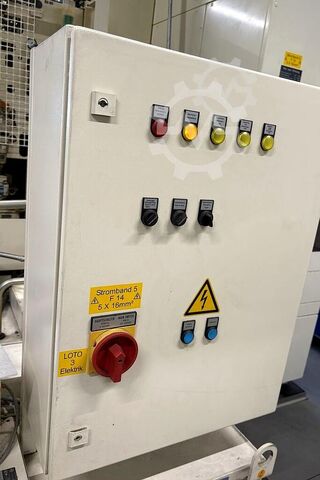 Vertical machining center MATSUURA MAM 72-25 V