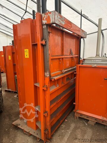 Vertical balers from Orwak Orwak 3810/3820 power
