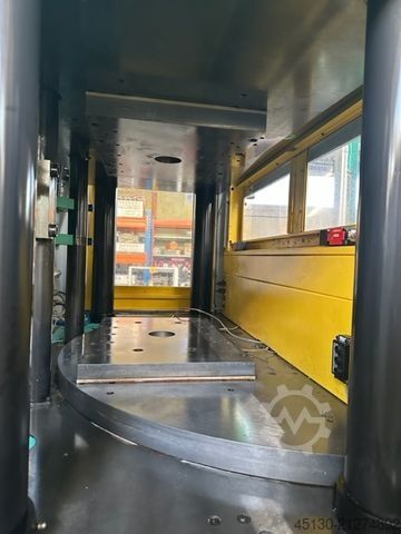 Spritzgießmaschine Arburg 1500T 3200-1300 e²