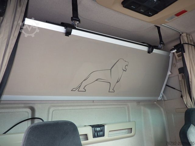 LKW mit Pritsche & Plane MAN TGX 26.460 LL XXL/Ret/Pritsche/Heitling/Kompress