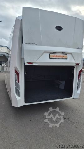 Minibus IVECO 2x Daily 70 Lagerfahrzrug Ferqui Sunrise 2,5 m B