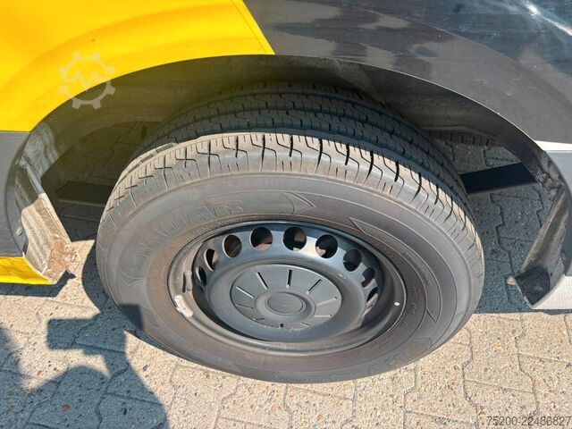 High top van MAN TGE Kasten lang/hoch / AHK / KAM